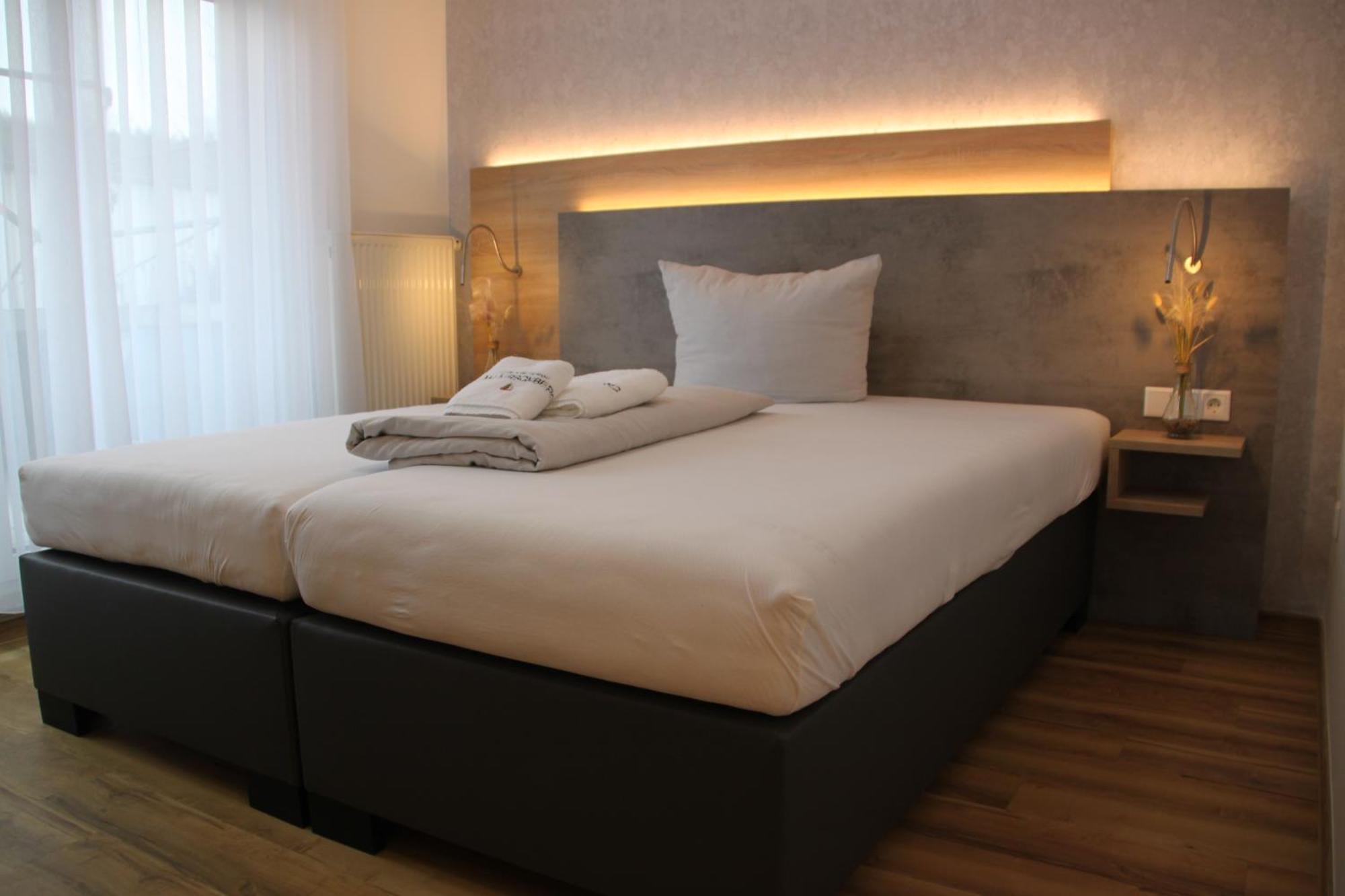 Hotel & Restaurant Am Kirschberg Alten Buseck Eksteriør bilde